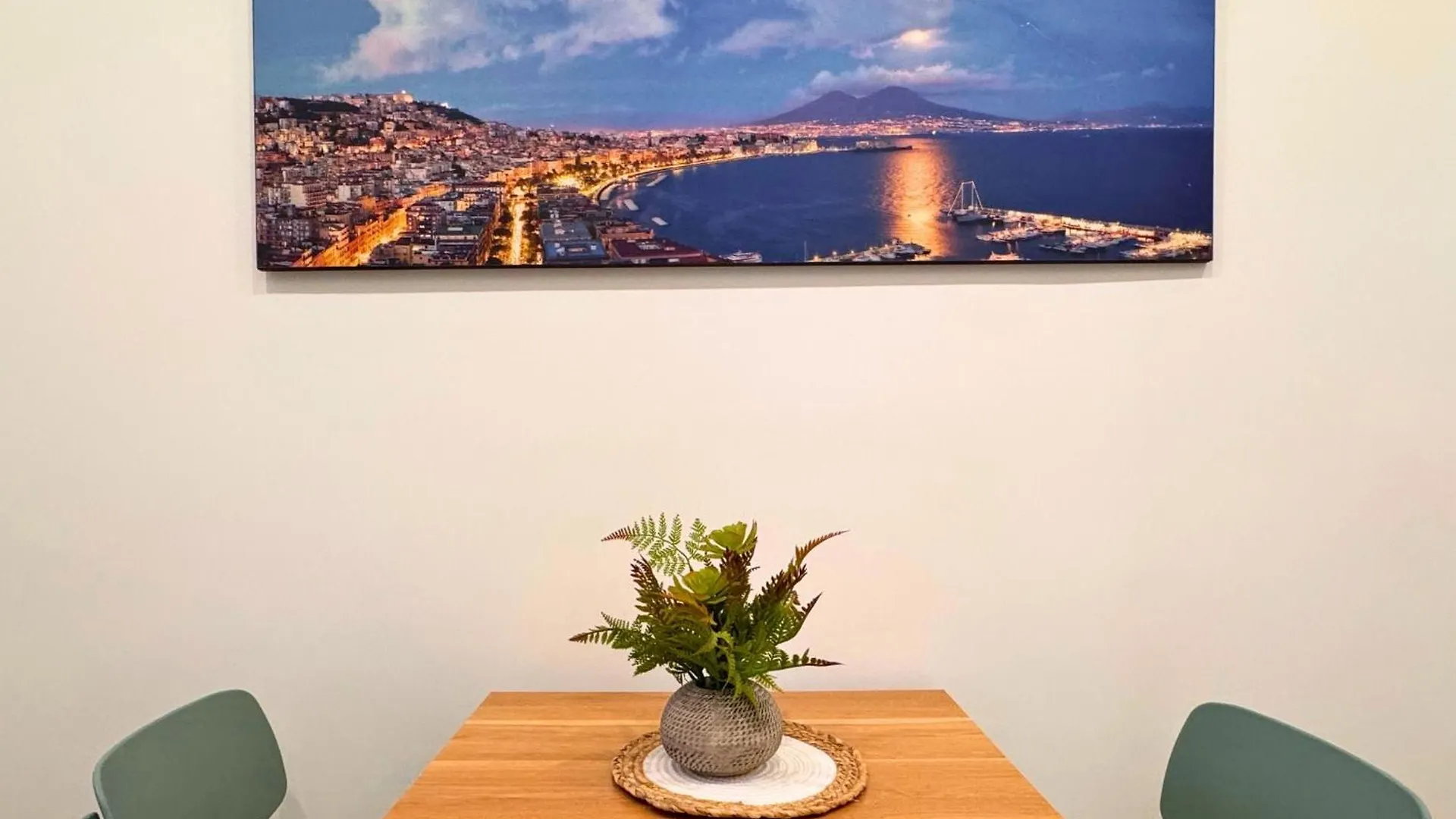 Garden City House Naples Apartment